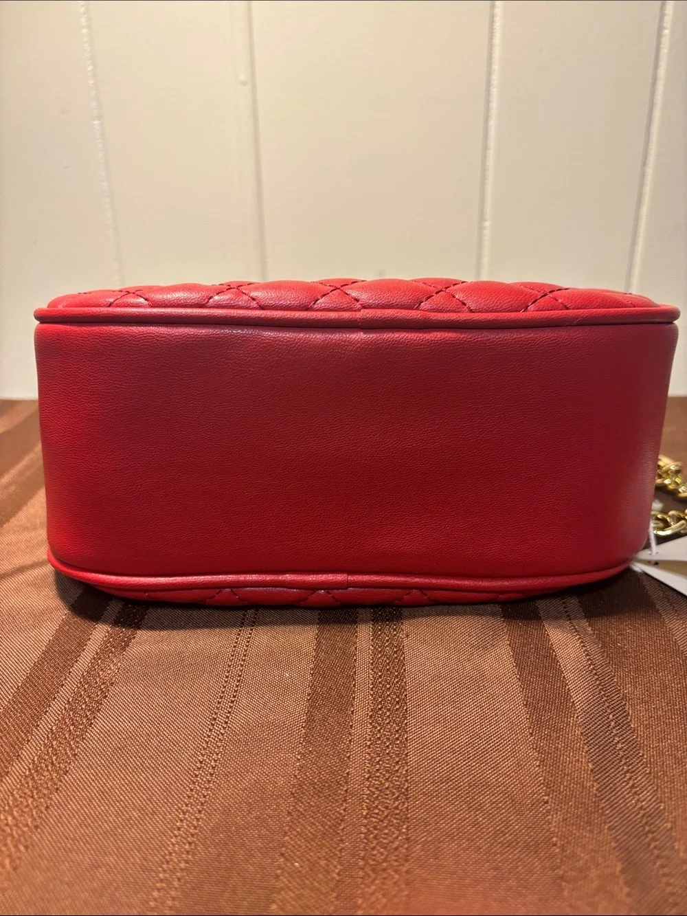NWT Valentino Orlandi Red Quilted Crossbody Shoulder Camera Bag with Dust Bag